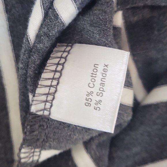 YIBOCK Casual Sleeveless Button Down Striped Short Jumpsuit Henley Romper - Picture 10 of 15